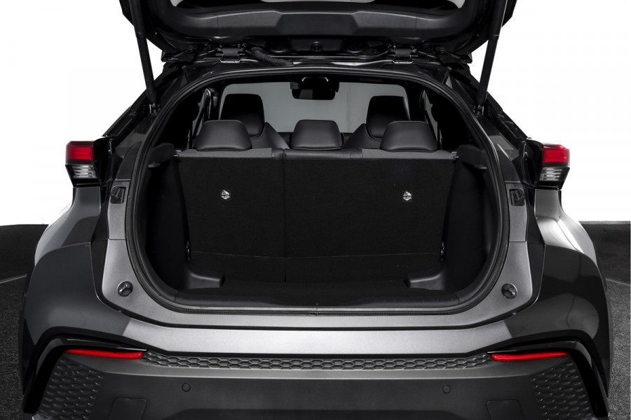 Toyota C-HR 1.8 Hybrid 140 Executive | Dig. Cockpit | Adapt. Cruise | Stoel-+Stuurverw. | Elek. Stoel | PDC | Camera | NAV + App. Connect | ECC | Elek. Klep  | LM 19" | 9926