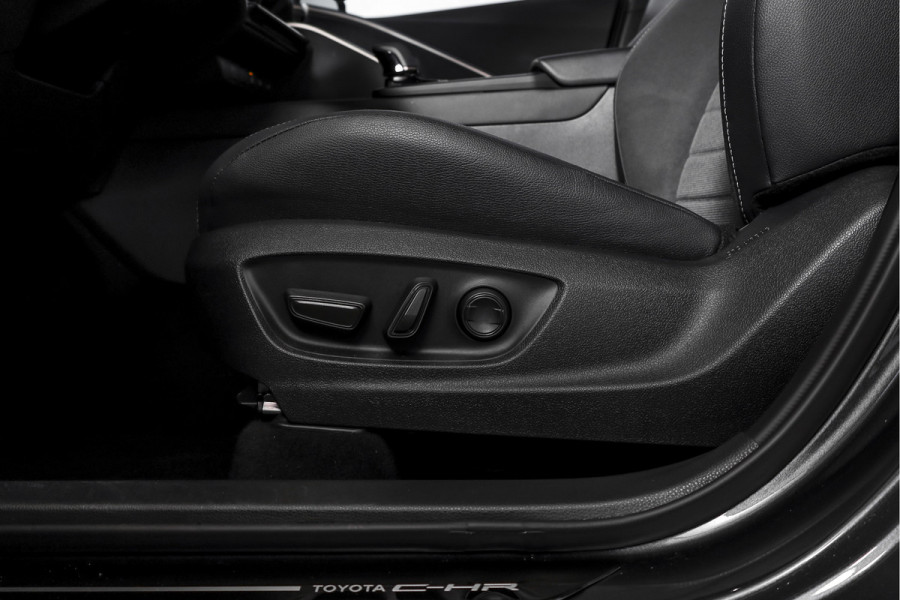 Toyota C-HR 1.8 Hybrid 140 Executive | Dig. Cockpit | Adapt. Cruise | Stoel-+Stuurverw. | Elek. Stoel | PDC | Camera | NAV + App. Connect | ECC | Elek. Klep  | LM 19" | 9926