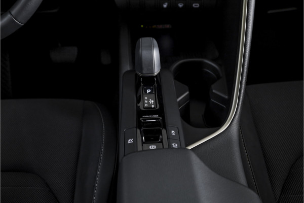 Toyota C-HR 1.8 Hybrid 140 Executive | Dig. Cockpit | Adapt. Cruise | Stoel-+Stuurverw. | Elek. Stoel | PDC | Camera | NAV + App. Connect | ECC | Elek. Klep  | LM 19" | 9926