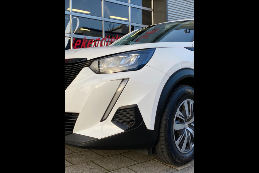 Peugeot 2008 1.2 PureTech Active Pack - Navigatie / Apple CarPlay I Airco I LED I Veiligheid pakket I Dealer onderhouden