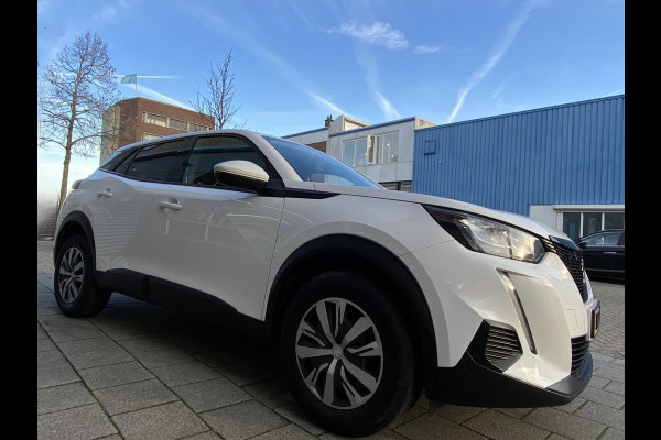 Peugeot 2008 1.2 PureTech Active Pack - Navigatie / Apple CarPlay I Airco I LED I Veiligheid pakket I Dealer onderhouden