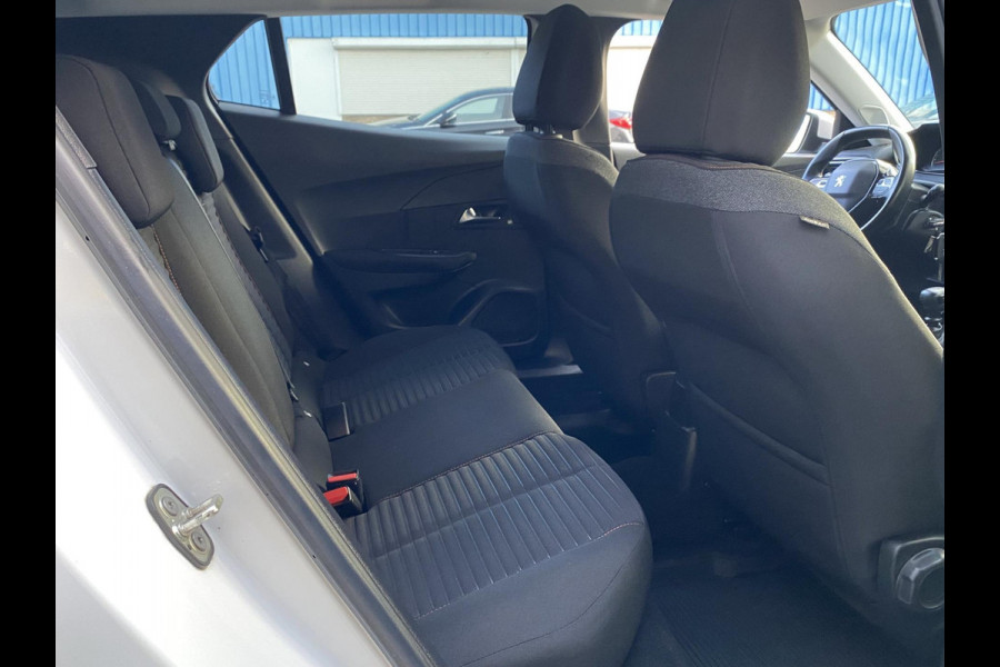 Peugeot 2008 1.2 PureTech Active Pack - Navigatie / Apple CarPlay I Airco I LED I Veiligheid pakket I Dealer onderhouden