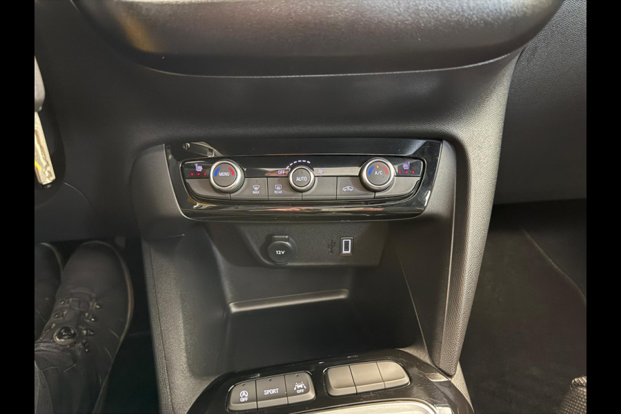 Opel Corsa 1.2Turbo 100pk GS-Line | Panoramadak | LED | Camera | Stoel+stuurverwarming | 17 Inch |