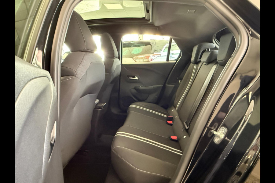 Opel Corsa 1.2Turbo 100pk GS-Line | Panoramadak | LED | Camera | Stoel+stuurverwarming | 17 Inch |