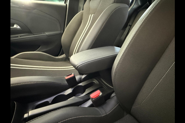 Opel Corsa 1.2Turbo 100pk GS-Line | Panoramadak | LED | Camera | Stoel+stuurverwarming | 17 Inch |