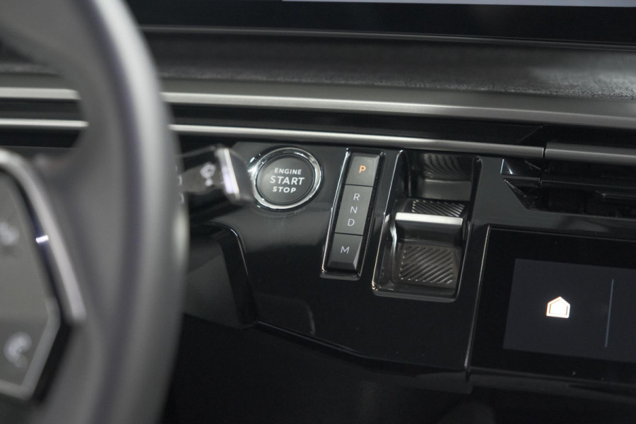 Peugeot 5008 1.2 Hybrid 136 e-DCS6 Allure | 7 Zitplaatsen | Camera | Stoelverwarming | Navigatie