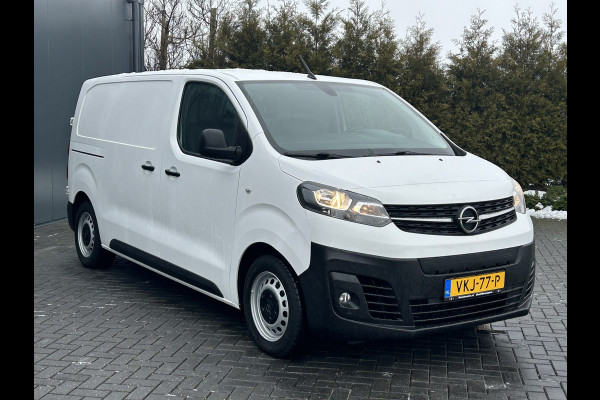 Opel Vivaro-e 75 kWh / L2H1 / 1e EIG. / 100% ELEKTRISCH / 51.074 KM / AIRCO / CRUISE / NAVI / CARPLAY / CAMERA / 3-ZITS