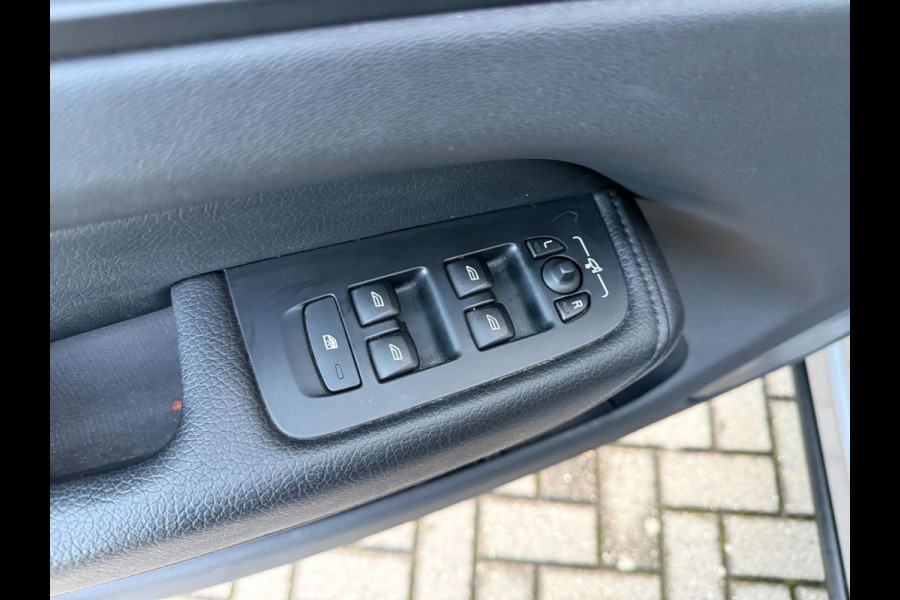 Volvo XC60 2.0 T6 Recharge AWD | PHEV | Pano | Leder | Camera