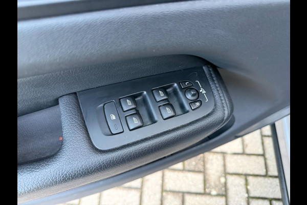 Volvo XC60 2.0 T6 Recharge AWD | PHEV | Pano | Leder | Camera