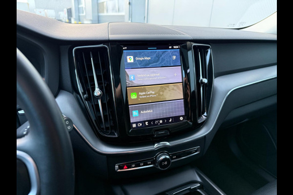 Volvo XC60 2.0 T6 Recharge AWD | PHEV | Pano | Leder | Camera