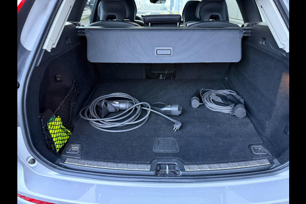 Volvo XC60 2.0 T6 Recharge AWD | PHEV | Pano | Leder | Camera