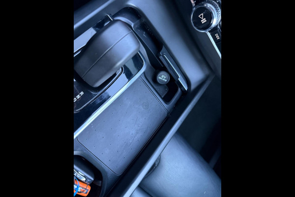 Volvo XC60 2.0 T6 Recharge AWD | PHEV | Pano | Leder | Camera