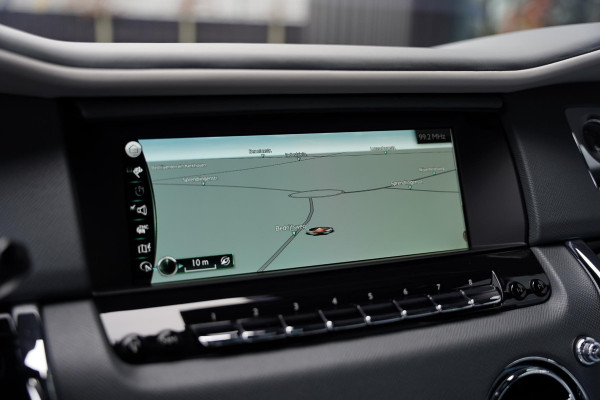 Rolls-Royce Cullinan 6.75 V12 / Bespoke Audio / Starlight / Twin-Coachline