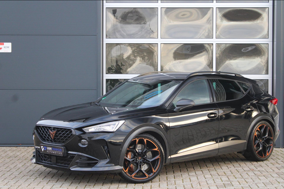 CUPRA Formentor 2.5 TSI VZ5 390pk | Sabelt | Carbon | Beats | 360