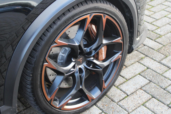 CUPRA Formentor 2.5 TSI VZ5 390pk | Sabelt | Carbon | Beats | 360