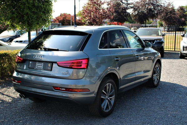 Audi Q3 2.0 TFSI Quattro Sport line | S-tronic | Trekhaak | LEER |