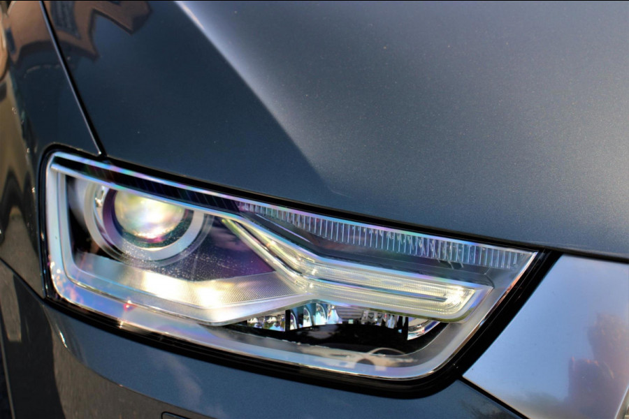 Audi Q3 2.0 TFSI Quattro Sport line | S-tronic | Trekhaak | LEER |