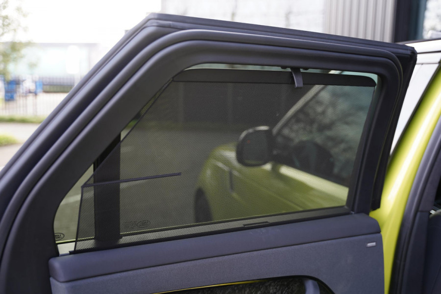 Land Rover Range Rover Sport P635 SV / Celestial Sol / Carbon