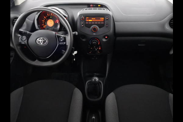 Toyota Aygo 1.0 VVT-i X-Fun Bi-Tone | Airco | Bluetooth | Privacy Glass |