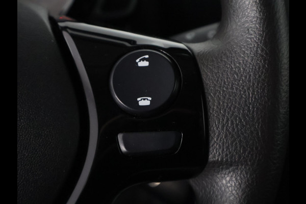 Toyota Aygo 1.0 VVT-i X-Fun Bi-Tone | Airco | Bluetooth | Privacy Glass |