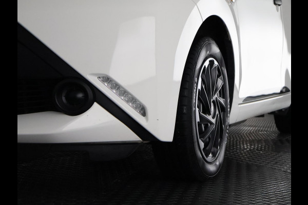 Toyota Aygo 1.0 VVT-i X-Fun Bi-Tone | Airco | Bluetooth | Privacy Glass |