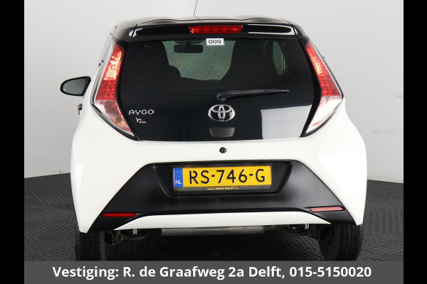 Toyota Aygo 1.0 VVT-i X-Fun Bi-Tone | Airco | Bluetooth | Privacy Glass |