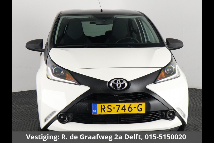 Toyota Aygo 1.0 VVT-i X-Fun Bi-Tone | Airco | Bluetooth | Privacy Glass |