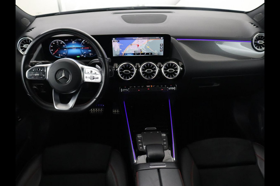 Mercedes-Benz B-Klasse 250e AMG | Trekhaak | Carplay | Stoelverwarming | Leder/Alcantara | Camera | Widescreen | Full LED | Navigatie | Park Assist | Climate control | Cruise control | PHEV | Plug In