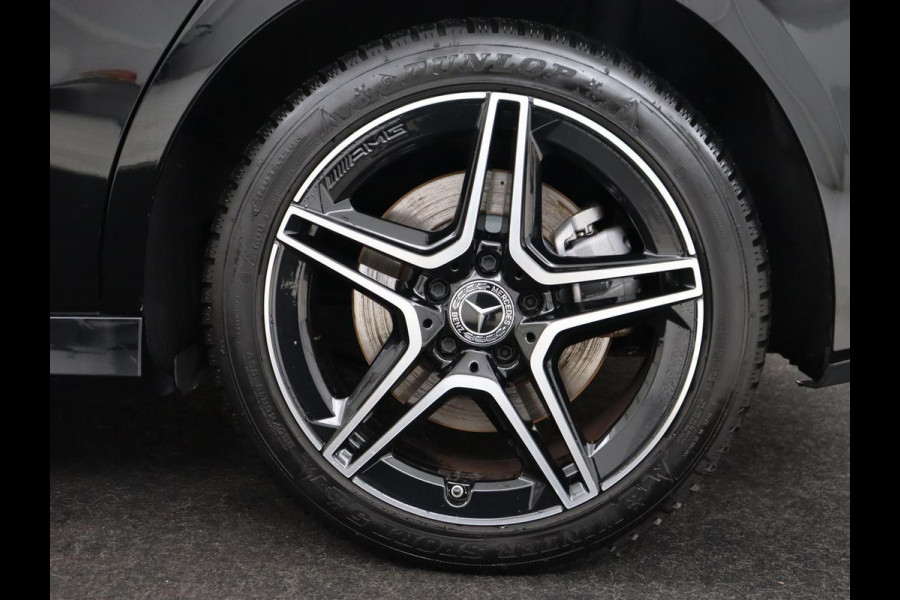 Mercedes-Benz B-Klasse 250e AMG | Trekhaak | Carplay | Stoelverwarming | Leder/Alcantara | Camera | Widescreen | Full LED | Navigatie | Park Assist | Climate control | Cruise control | PHEV | Plug In