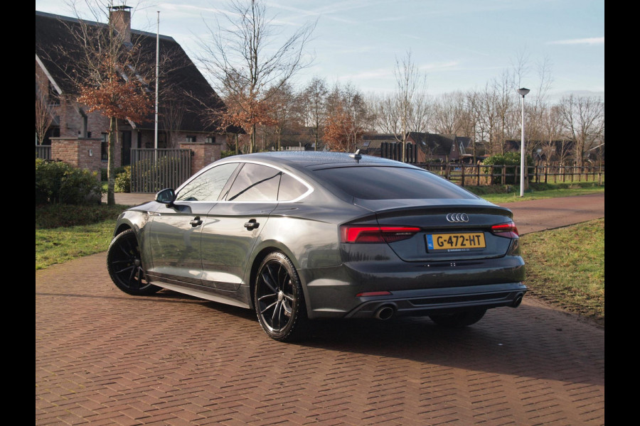 Audi A5 Sportback 35 TFSI Sport S-line edition 2X S-Line | Virtual cockpit | Sfeerverlichting | 19 Inch | NL-Auto