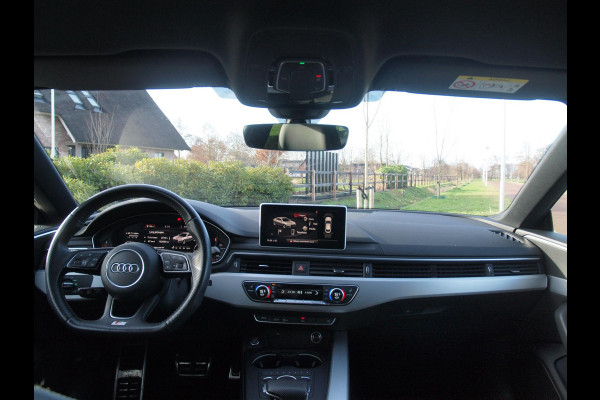Audi A5 Sportback 35 TFSI Sport S-line edition 2X S-Line | Virtual cockpit | Sfeerverlichting | 19 Inch | NL-Auto