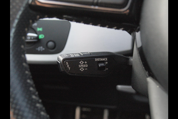 Audi A5 Sportback 35 TFSI Sport S-line edition 2X S-Line | Virtual cockpit | Sfeerverlichting | 19 Inch | NL-Auto