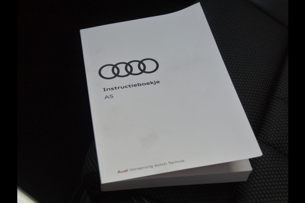 Audi A5 Sportback 35 TFSI Sport S-line edition 2X S-Line | Virtual cockpit | Sfeerverlichting | 19 Inch | NL-Auto