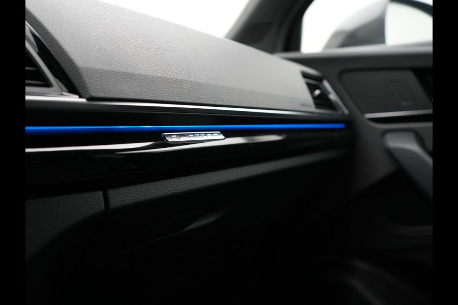 Audi Q5 Sportback 55 TFSI e Quattro 2x S-Line Plug In Hybrid 367pk PHEV | Luchtvering | Sfeerverlichting | Bang & Olufsen | Valcona Sportstoelen Verwarmd | Camera | Apple Carplay | Virtual | Keyless | Navigatie | DAB | 20"L.M |