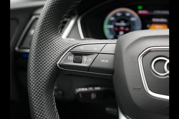 Audi Q5 Sportback 55 TFSI e Quattro 2x S-Line Plug In Hybrid 367pk PHEV | Luchtvering | Sfeerverlichting | Bang & Olufsen | Valcona Sportstoelen Verwarmd | Camera | Apple Carplay | Virtual | Keyless | Navigatie | DAB | 20"L.M |