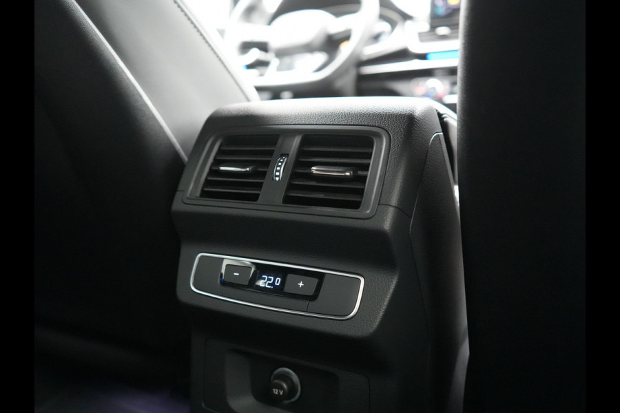 Audi Q5 Sportback 55 TFSI e Quattro 2x S-Line Plug In Hybrid 367pk PHEV | Luchtvering | Sfeerverlichting | Bang & Olufsen | Valcona Sportstoelen Verwarmd | Camera | Apple Carplay | Virtual | Keyless | Navigatie | DAB | 20"L.M |