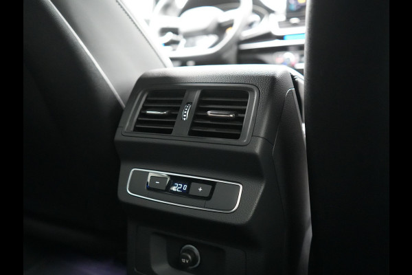 Audi Q5 Sportback 55 TFSI e Quattro 2x S-Line Plug In Hybrid 367pk PHEV | Luchtvering | Sfeerverlichting | Bang & Olufsen | Valcona Sportstoelen Verwarmd | Camera | Apple Carplay | Virtual | Keyless | Navigatie | DAB | 20"L.M |