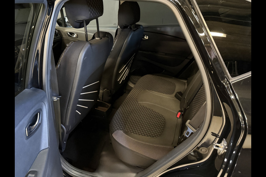 Renault Captur 1.3 TCe Intens| Trekhaak | Navi | Camera | Dodehoeksensoren
