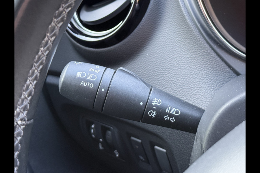 Renault Captur 1.3 TCe Intens| Trekhaak | Navi | Camera | Dodehoeksensoren