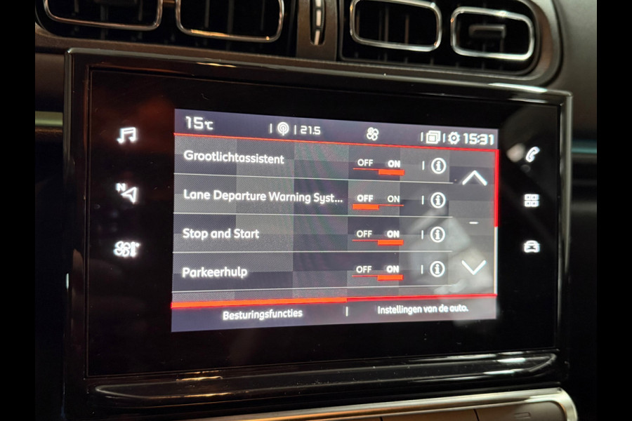 Citroën C3 1.2 PureTech Shine 110 PK | Cruise Control | Camera | Navigatie | Sportvelgen | Carplay