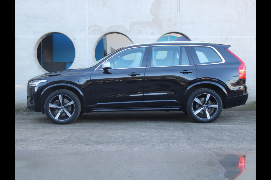 Volvo XC90 2.0 T8 Twin Engine AWD R-Design | SOH 80,6 % | LUCHTVERING | ELEKTRISCH SCHUIFDAK |
