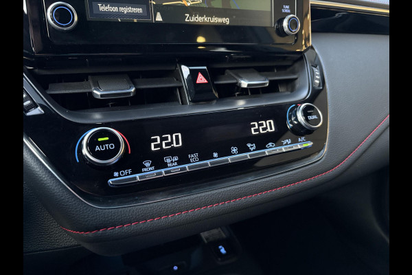 Toyota Corolla Touring Sports 1.8 Hybrid Executive | Trekhaak | Stoelverwarming | Head-up Display | Camera | Full LED |