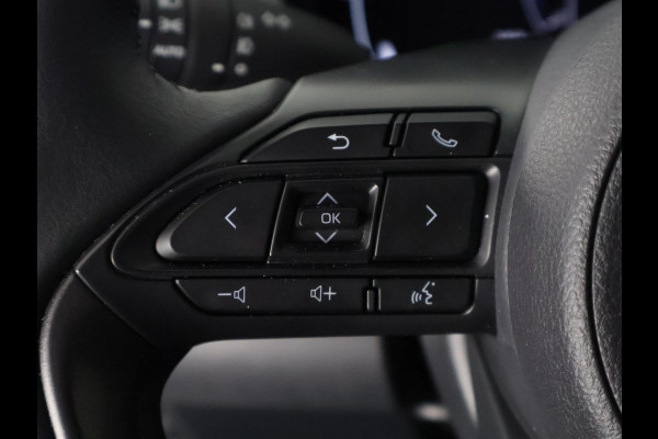 Toyota Yaris Cross 1.5 Hybrid 130 Dynamic Luxury Bi-Tone