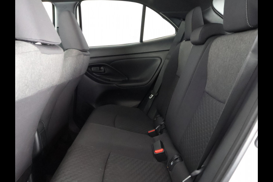 Toyota Yaris Cross 1.5 Hybrid 130 Dynamic Luxury Bi-Tone