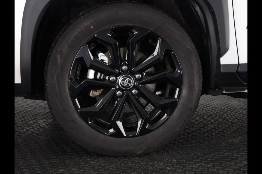 Toyota Yaris Cross 1.5 Hybrid 130 Dynamic Luxury Bi-Tone