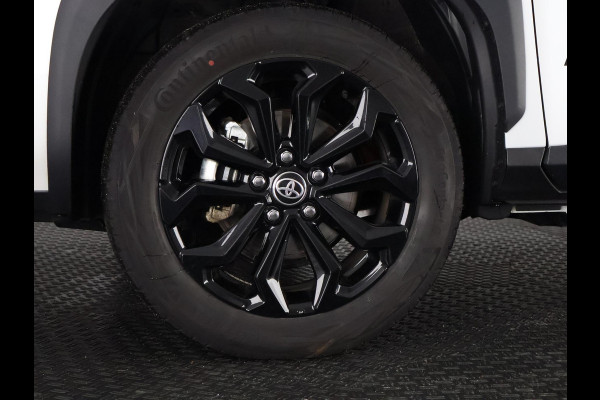 Toyota Yaris Cross 1.5 Hybrid 130 Dynamic Luxury Bi-Tone