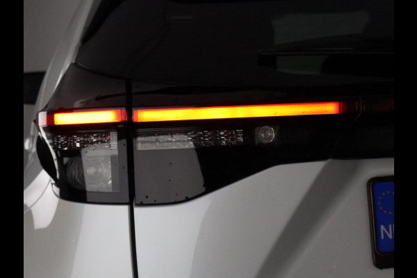 Toyota Yaris Cross 1.5 Hybrid 130 Dynamic Luxury Bi-Tone