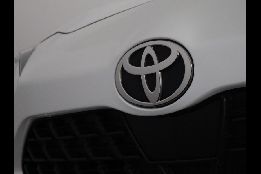 Toyota Yaris Cross 1.5 Hybrid 130 Dynamic Luxury Bi-Tone