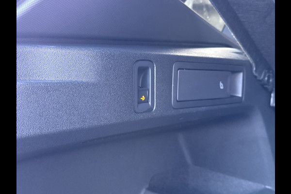 Volkswagen Tiguan 1.5 eTSI DSG LIFE EDITION TREKHAAK/NAVI/360CAMERA/5-JAAR-FABRIEKSGARANTIE****