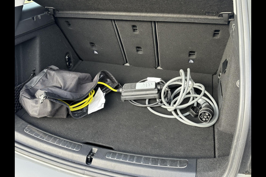 MINI Countryman 1.5 Cooper S E ALL4 PHEV Plug-in Hybride | Direct Rijklaar & Leverbaar | Panorama Dak | Stoelverwarming | Adaptieve Cruise Control | CarPlay & Camera | 12 Mnd BOVAG Garantie